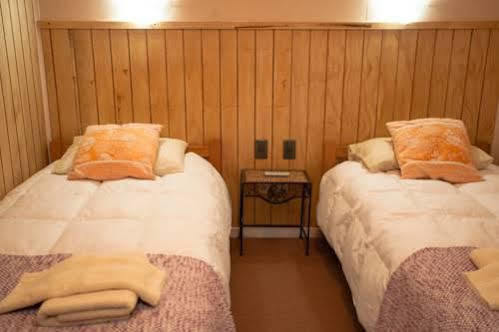 Hostal Alamo Patagonico Puerto Natales Ngoại thất bức ảnh